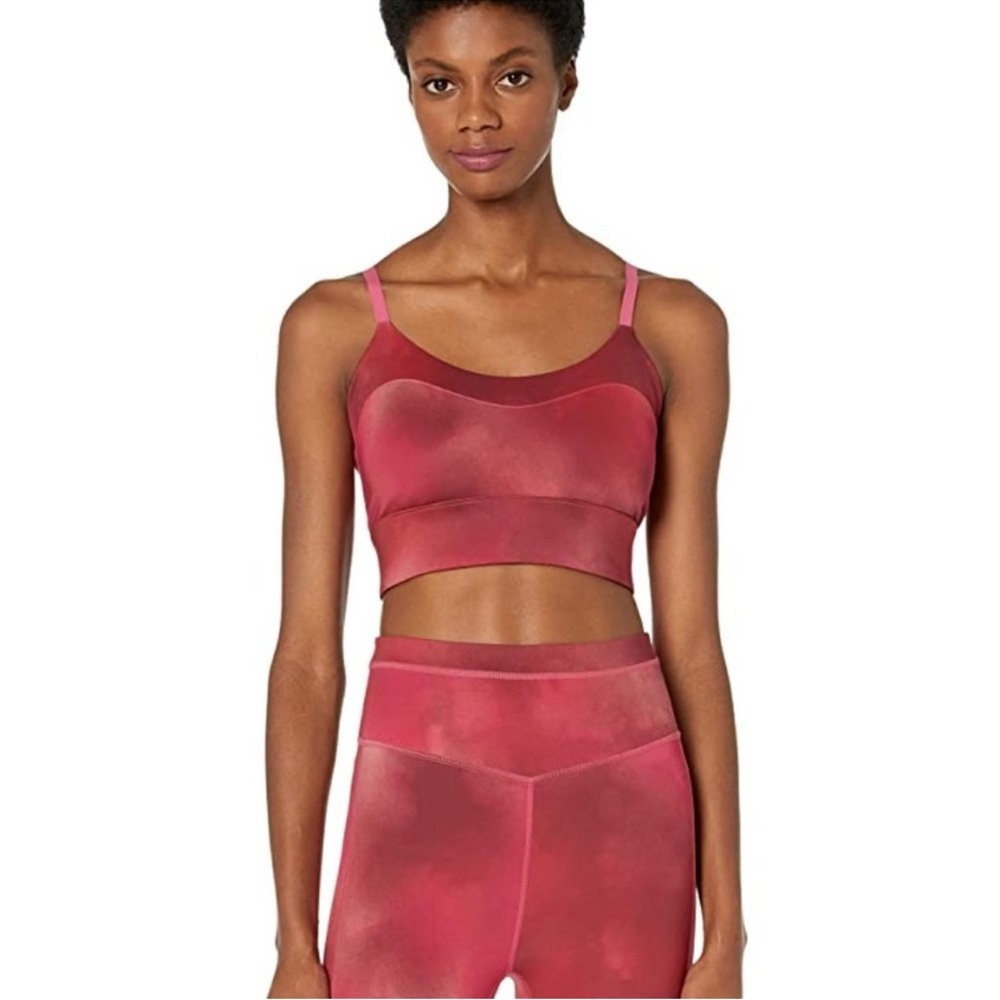FREE PEOPLE | ✨NEW✨ Beat The Heat Reversible Sports Bra in Wild Raspberry